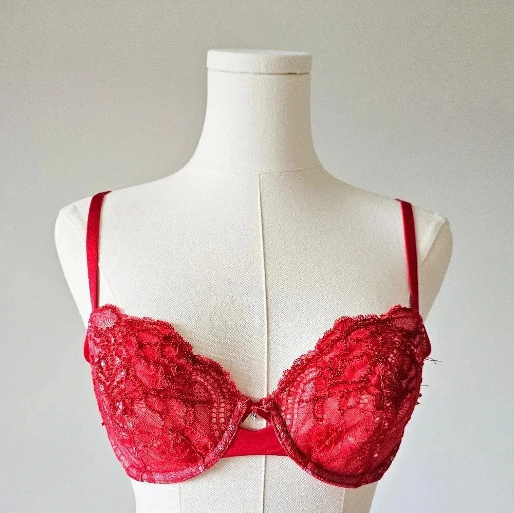 Victoria's Secret 32D unlined demi  bra beaded lace red